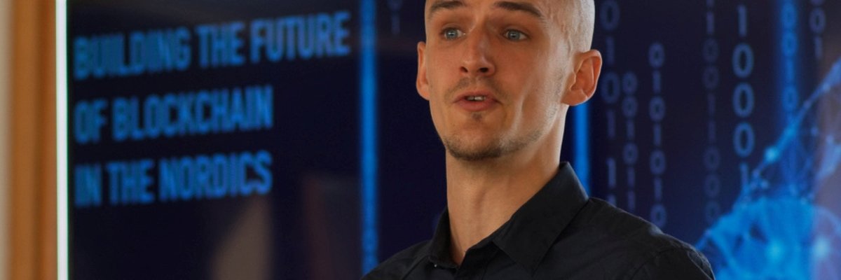 Nikolai Søndergaard presenting at Building the Future of Blockchain in the Nordics, PwC 2019
